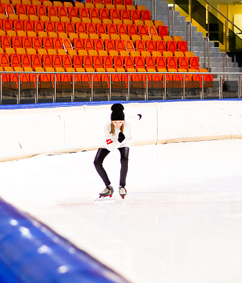 "Зимние потешки 2023" по конькобежному спорту