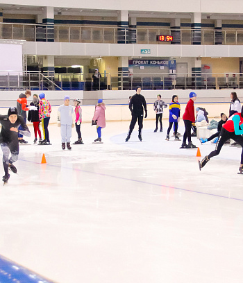 "Зимние потешки 2023" по конькобежному спорту