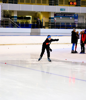 "Зимние потешки 2023" по конькобежному спорту