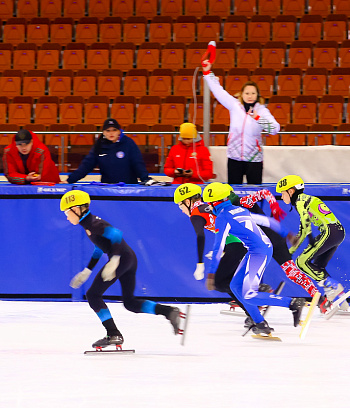 Открытое первенство Центра  по шорт- треку "Зимние потешки" 2023