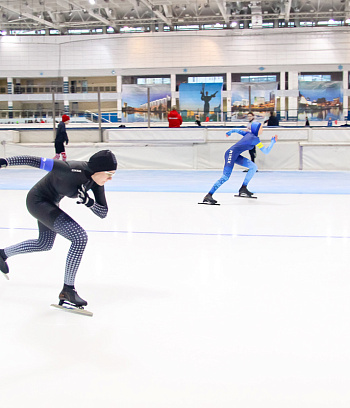 "Зимние потешки 2023" по конькобежному спорту