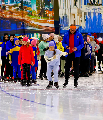 "Зимние потешки 2023" по конькобежному спорту