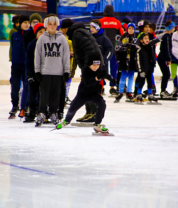 "Зимние потешки 2023" по конькобежному спорту
