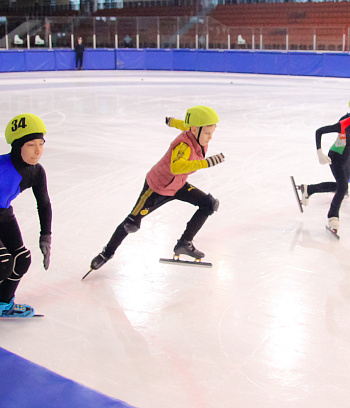 Открытое первенство Центра  по шорт- треку "Зимние потешки" 2023