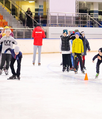 "Зимние потешки 2023" по конькобежному спорту