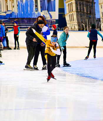 "Зимние потешки 2023" по конькобежному спорту