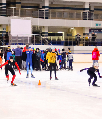 "Зимние потешки 2023" по конькобежному спорту