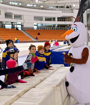 "Зимние потешки 2023" по конькобежному спорту