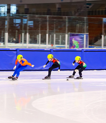 Открытое первенство Центра  по шорт- треку "Зимние потешки" 2023