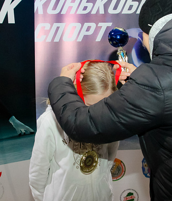 Открытое первенство Центра  по шорт- треку "Зимние потешки" 2023