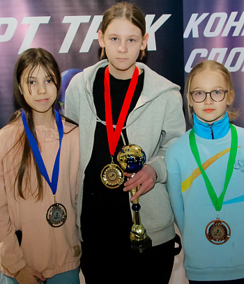 Открытое первенство Центра  по шорт- треку "Зимние потешки" 2023