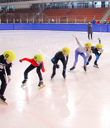 Открытое первенство Центра  по шорт- треку "Зимние потешки" 2023