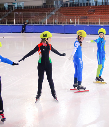 Открытое первенство Центра  по шорт- треку "Зимние потешки" 2023