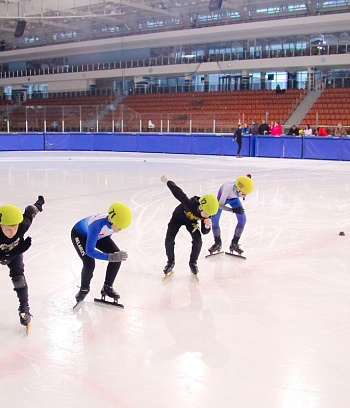 Открытое первенство Центра  по шорт- треку "Зимние потешки" 2023