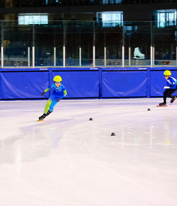 Открытое первенство Центра  по шорт- треку "Зимние потешки" 2023