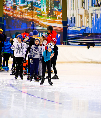 "Зимние потешки 2023" по конькобежному спорту