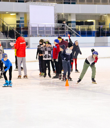 "Зимние потешки 2023" по конькобежному спорту