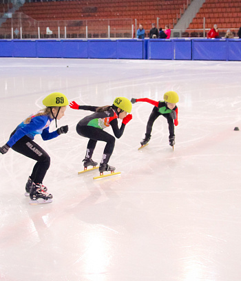 Открытое первенство Центра  по шорт- треку "Зимние потешки" 2023