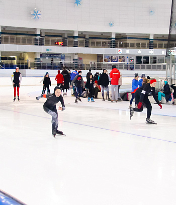 "Зимние потешки 2023" по конькобежному спорту