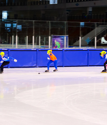 Открытое первенство Центра  по шорт- треку "Зимние потешки" 2023