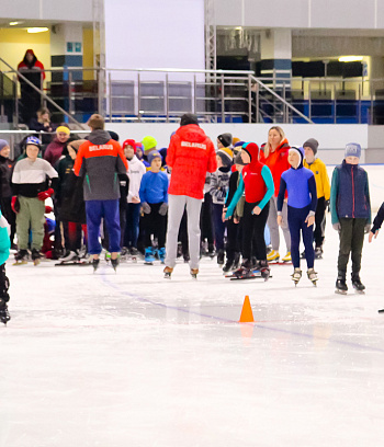 "Зимние потешки 2023" по конькобежному спорту