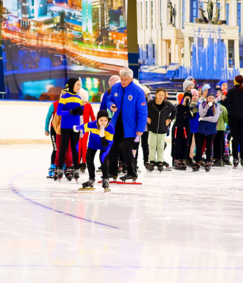 "Зимние потешки 2023" по конькобежному спорту