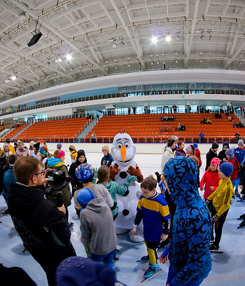 "Зимние потешки 2023" по конькобежному спорту