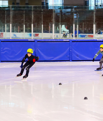 Открытое первенство Центра  по шорт- треку "Зимние потешки" 2023