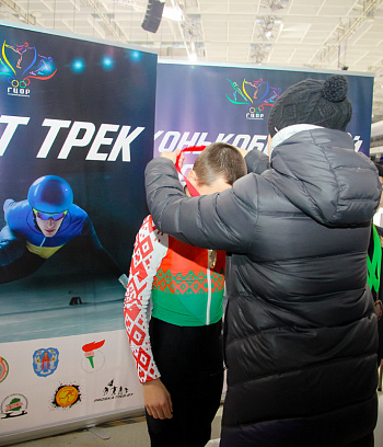 Открытое первенство Центра  по шорт- треку "Зимние потешки" 2023