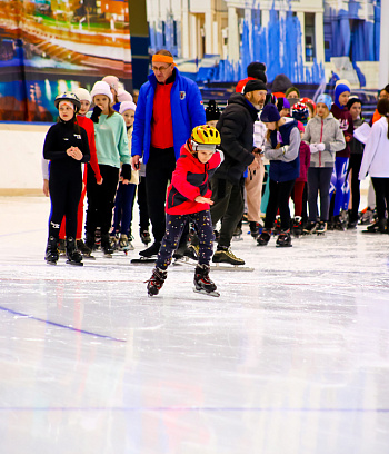 "Зимние потешки 2023" по конькобежному спорту