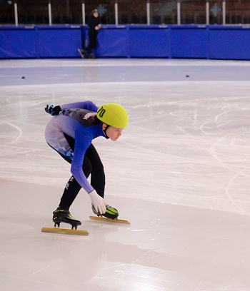 Открытое первенство Центра  по шорт- треку "Зимние потешки" 2023