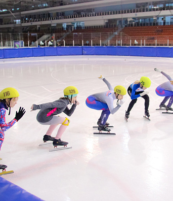 Открытое первенство Центра  по шорт- треку "Зимние потешки" 2023