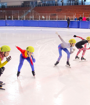 Открытое первенство Центра  по шорт- треку "Зимние потешки" 2023