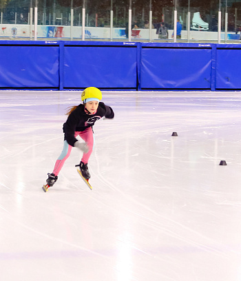 Открытое первенство Центра  по шорт- треку "Зимние потешки" 2023