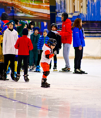 "Зимние потешки 2023" по конькобежному спорту