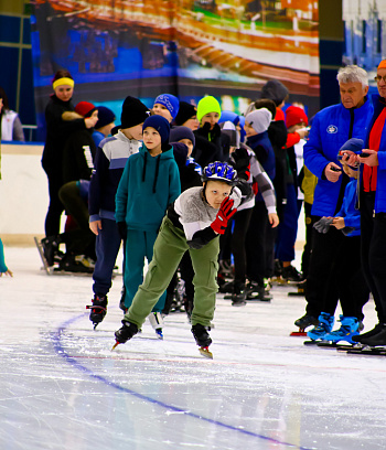 "Зимние потешки 2023" по конькобежному спорту