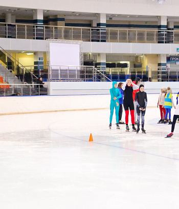 "Зимние потешки 2023" по конькобежному спорту