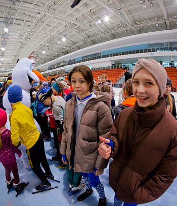 "Зимние потешки 2023" по конькобежному спорту