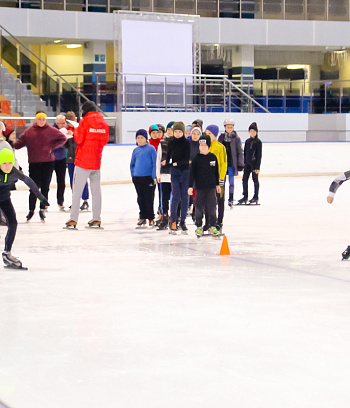 "Зимние потешки 2023" по конькобежному спорту