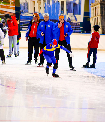 "Зимние потешки 2023" по конькобежному спорту