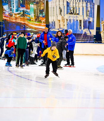 "Зимние потешки 2023" по конькобежному спорту