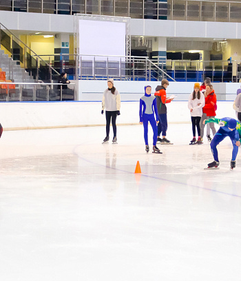 "Зимние потешки 2023" по конькобежному спорту