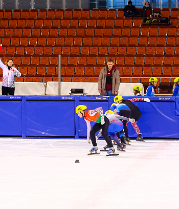 Открытое первенство Центра  по шорт- треку "Зимние потешки" 2023