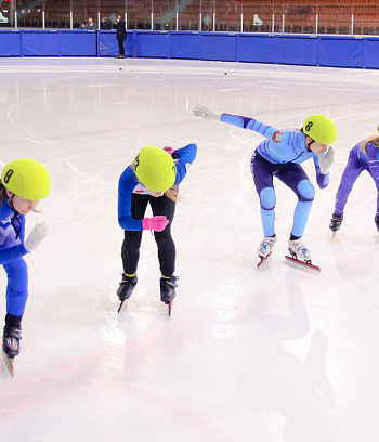 Открытое первенство Центра  по шорт- треку "Зимние потешки" 2023