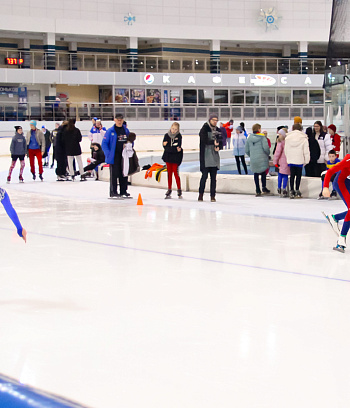 "Зимние потешки 2023" по конькобежному спорту