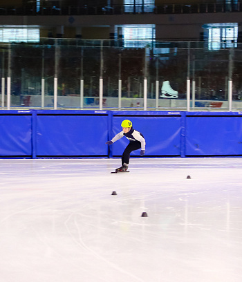 Открытое первенство Центра  по шорт- треку "Зимние потешки" 2023