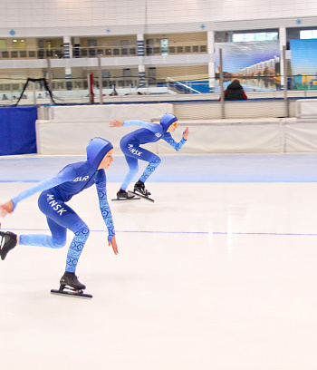 "Зимние потешки 2023" по конькобежному спорту