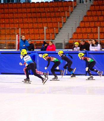 Открытое первенство Центра  по шорт- треку "Зимние потешки" 2023