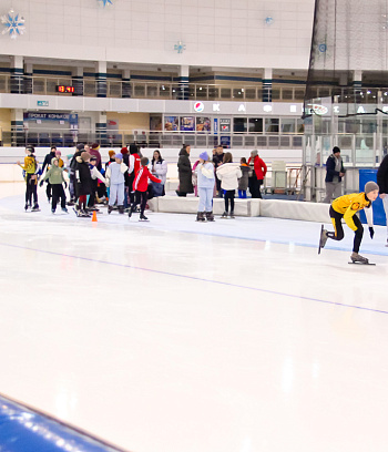 "Зимние потешки 2023" по конькобежному спорту