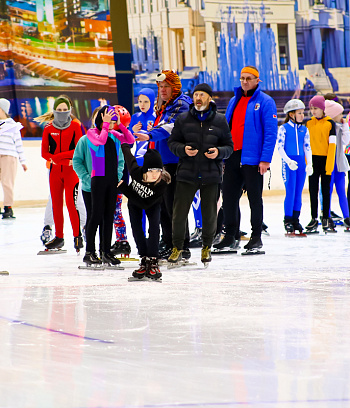 "Зимние потешки 2023" по конькобежному спорту